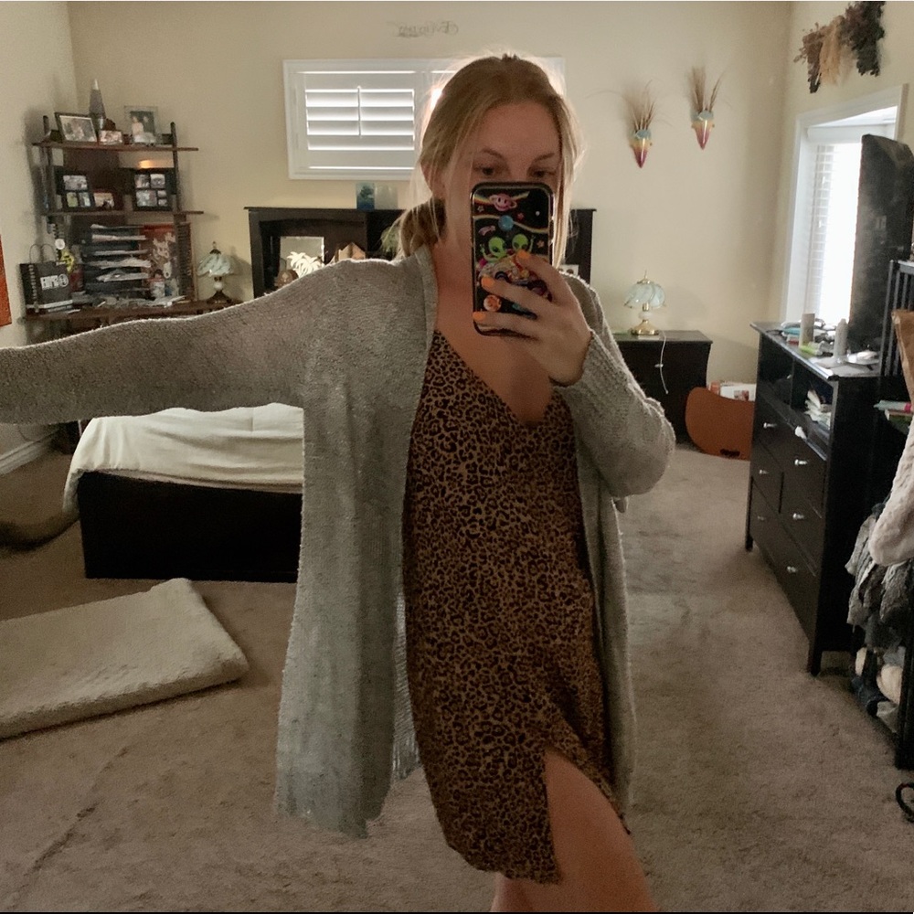 Grey cardigan